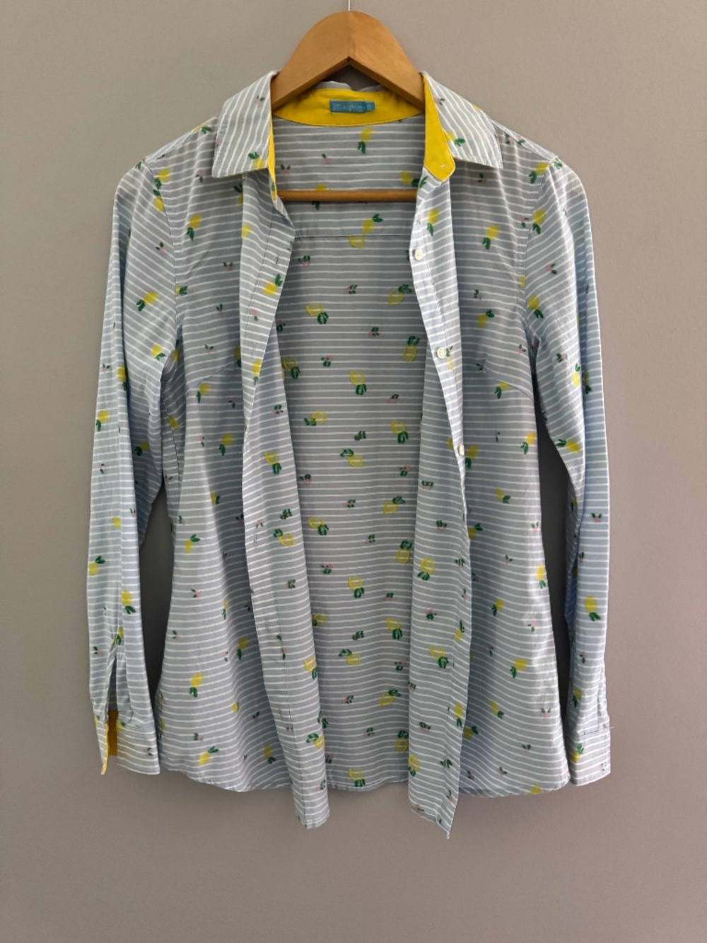 NEW J McLaughlin Lois Button Front Shirt Yellow Lemon Motif Blue White Stripe XS - Picture 3 of 14